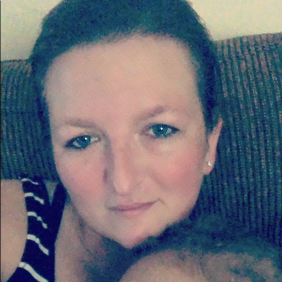 Meet your Posher, Melissa - Picture 1 of 1